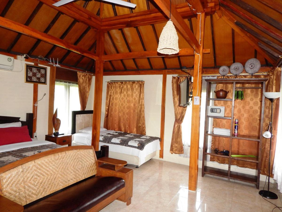 Alamanda Family Villas, Pool & Local Tours Γιογκιακάρτα Εξωτερικό φωτογραφία