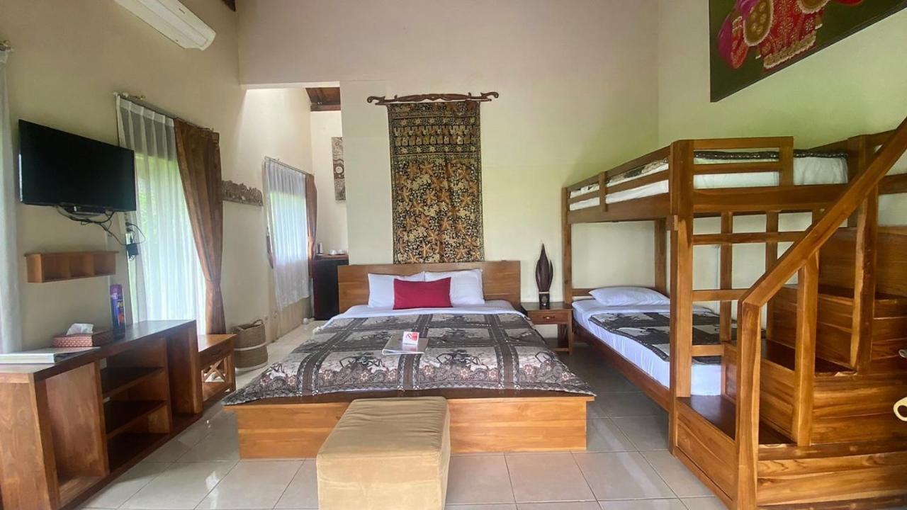 Alamanda Family Villas, Pool & Local Tours Γιογκιακάρτα Εξωτερικό φωτογραφία