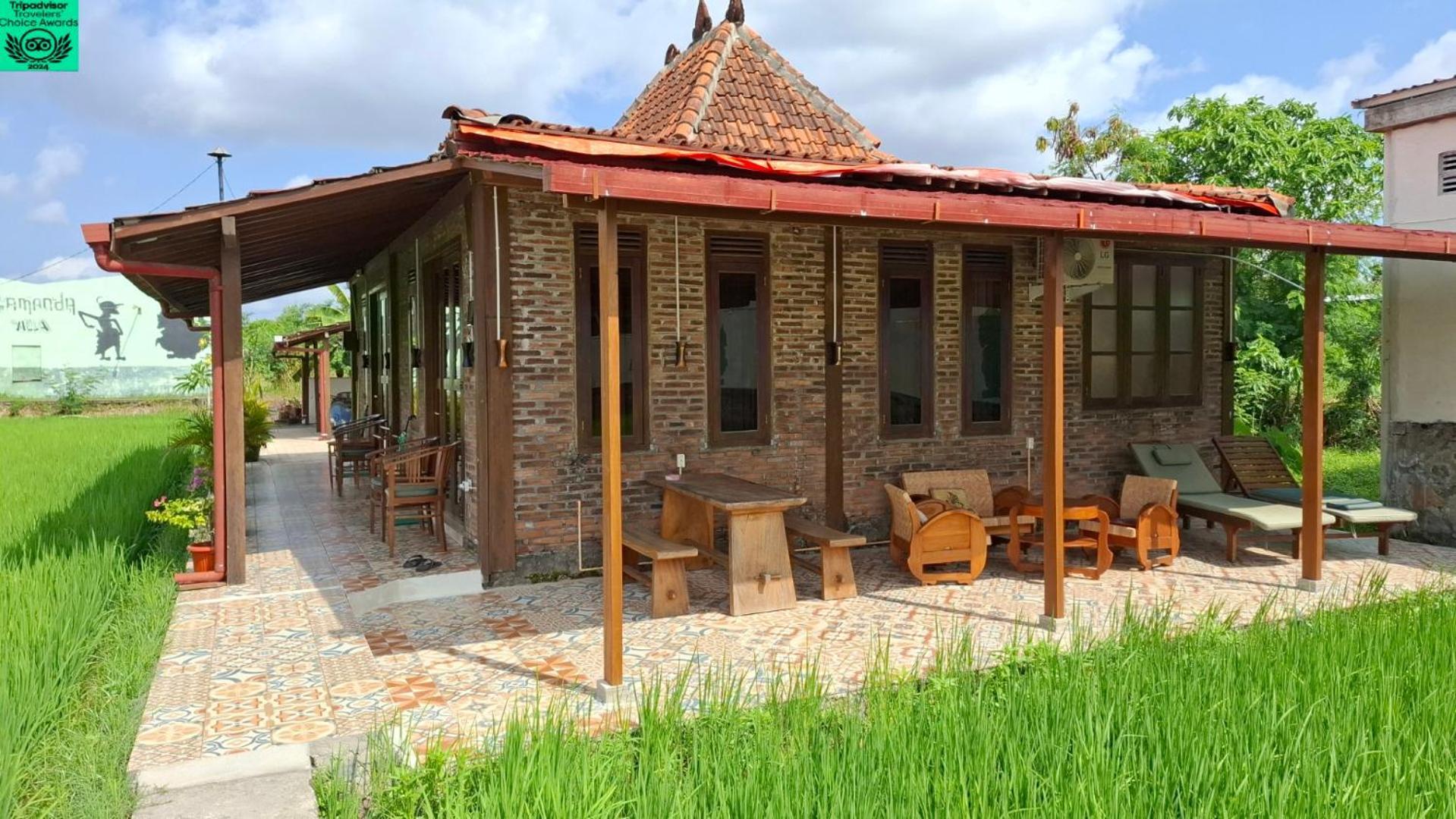 Alamanda Family Villas, Pool & Local Tours Γιογκιακάρτα Εξωτερικό φωτογραφία